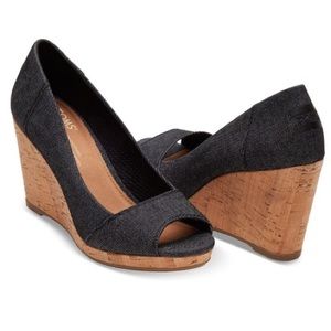 TOMS | Peep-toe Wedges | 6